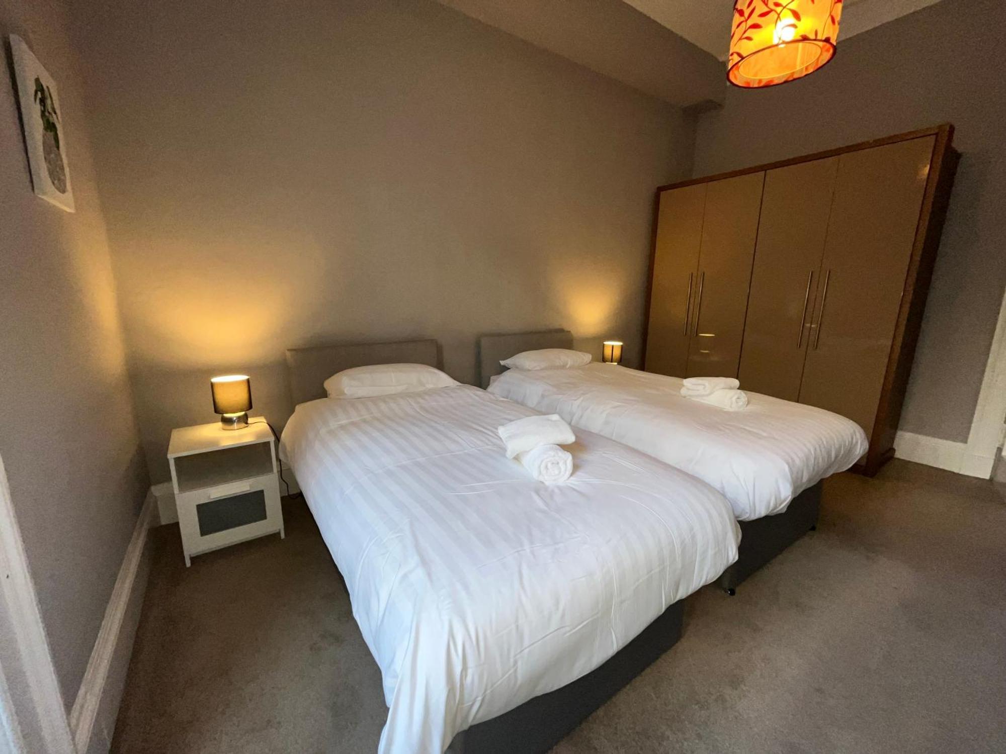 No6 West Coates Hotel เอดินบะระ ภายนอก รูปภาพ